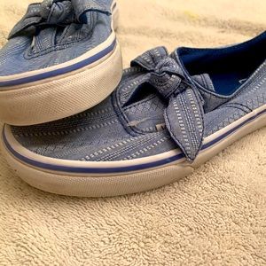 Vans Chambray (blue) knotted sneakers